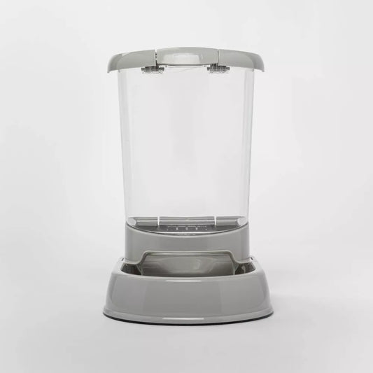 2.5lbs Gravity Automatic Pet Feeder With Non-Slip Base For Cats And Dogs